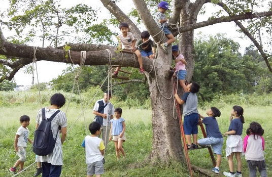 くじら山プレーパーク