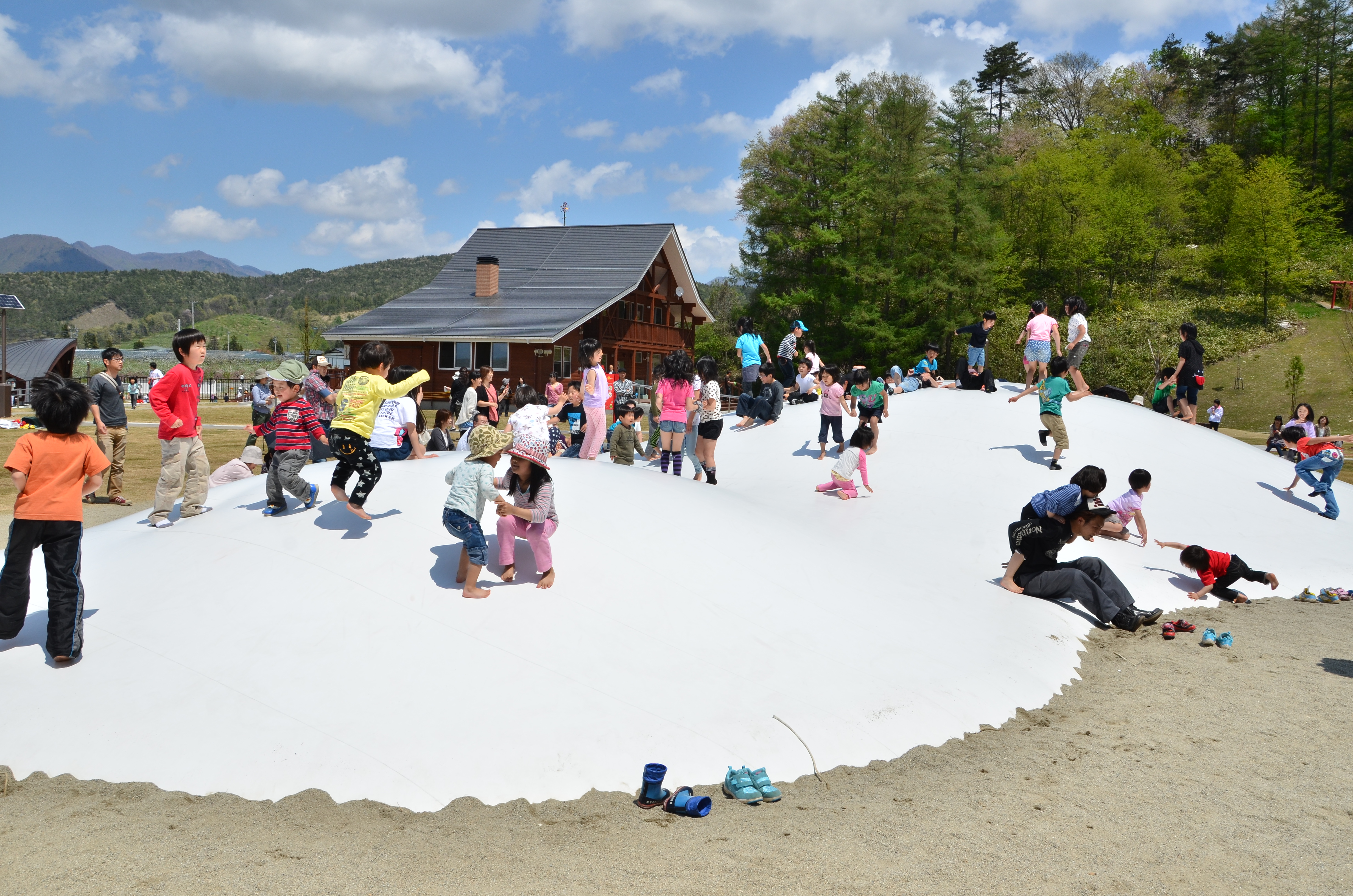 ひがしね　あそびあランド