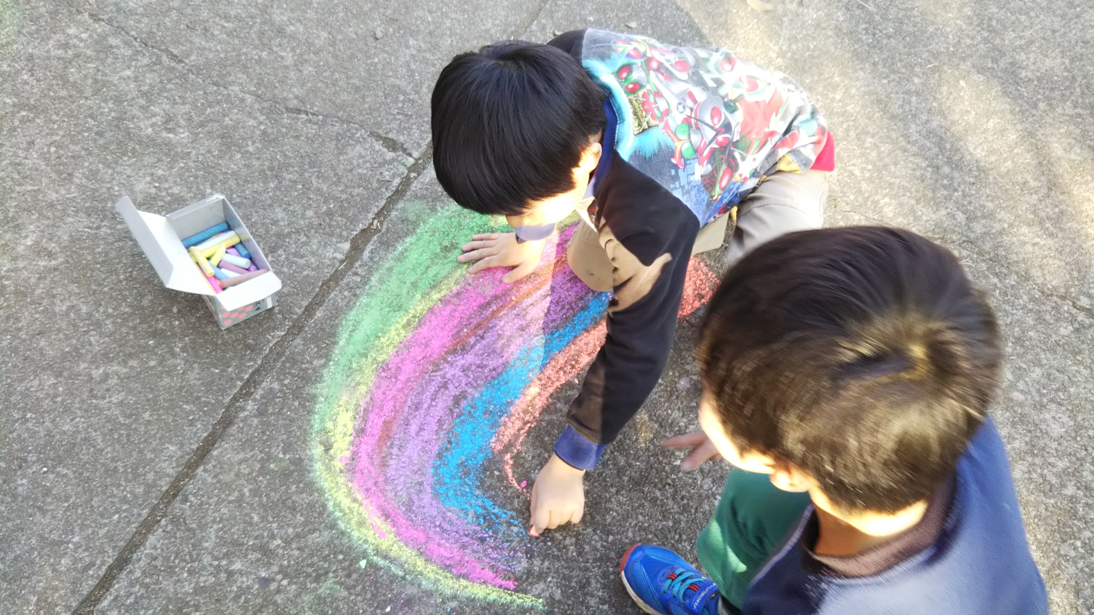 里のソトプレ！