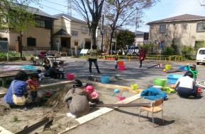 おひさまぴよぴよ（井頭の森緑地）